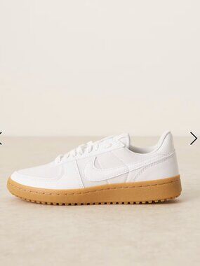 Nike Women’s Field General - Size 6.5 (New In Box!)